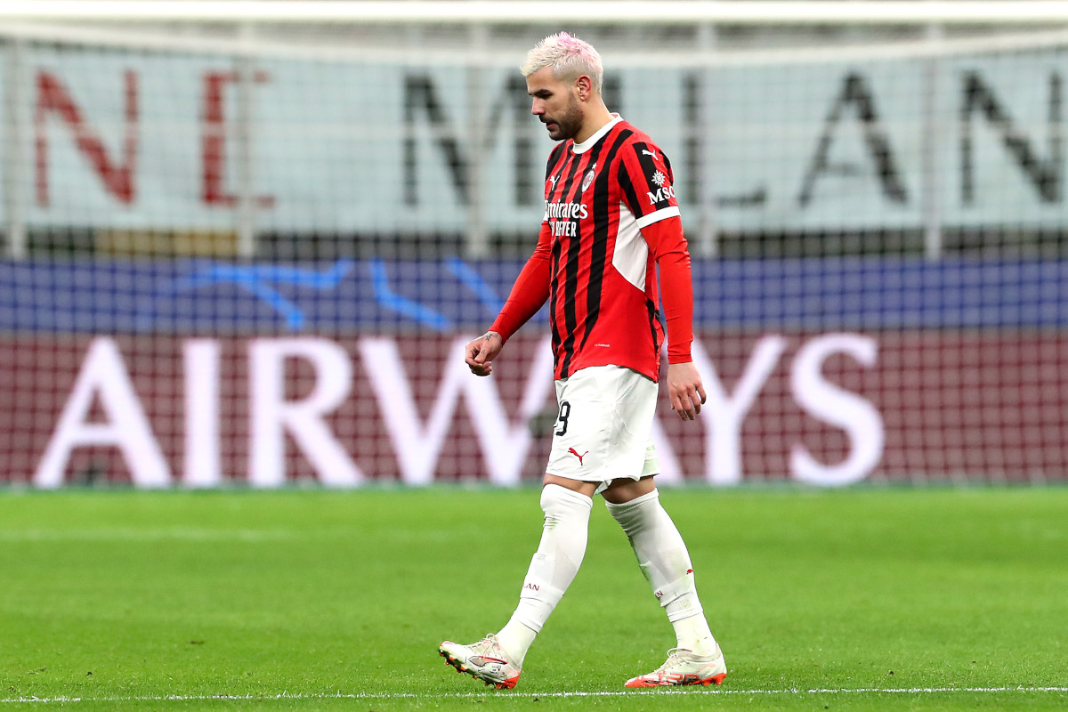 Theo-Hernandez-Milan-Feyenoord.jpg