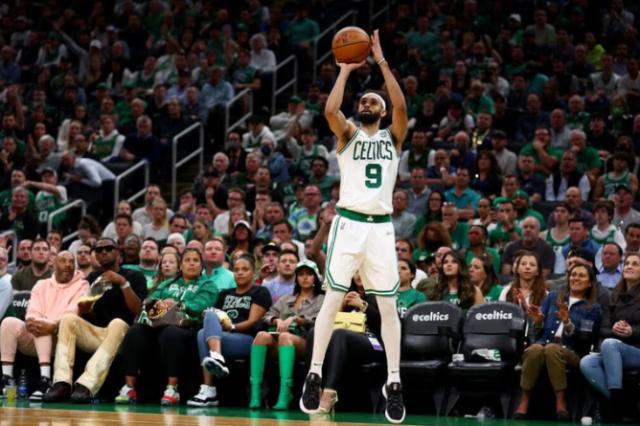 开云下载-凯尔特人球员需要在哪些方面有所提升？角色球员篇